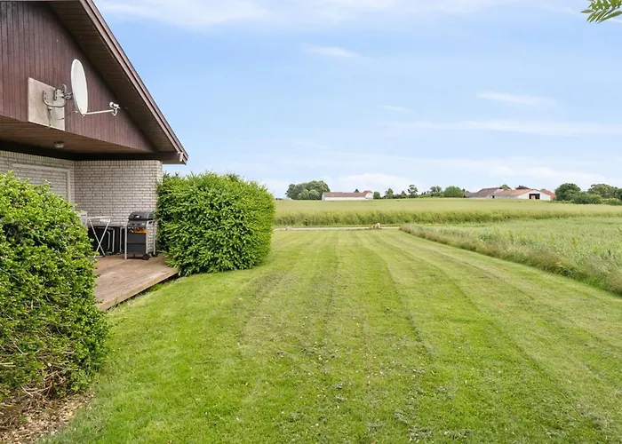 Sebine - 800m From The Sea By Interhome Nordenbro Vesteregn